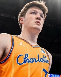 开云 体育-20分4板！联盟第1！克神追平乔丹，最佳新秀或许已经提前失去悬念