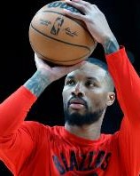 利拉德：新秀赛季就主动站出来投关键球 大学时经常模拟绝杀球