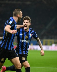 亚特兰大瞄准扎莱夫斯基，转会谈判正在进行中