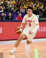 稳健！赵睿首节2投2中&amp;罚球2罚2中 得到6分1篮板